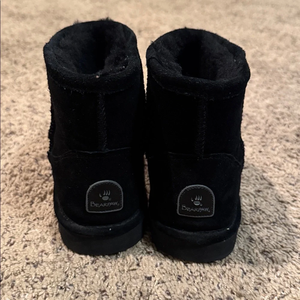 BearPaw Alyssa Women's Black Boots - Picture 2 of 7